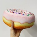 Poduszka różowa donut
