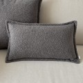 Poduszka dekoracyjna boucle ciemnoszara