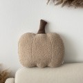 jesienna poduszka dekoracyjna dynia