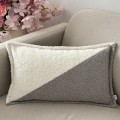 Poduszka dekoracyjna prostokątna boucle
