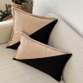 Poduszka dekoracyjna prostokąt boucle czarny i beż