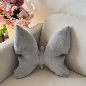 Poduszka dekoracyjna Motyl szary minky